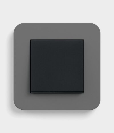 100-GIRE3ST-DGBK-00-00 GIRA E3 Dark grey isolator switch