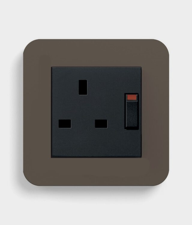 GIRA E3 Umber Single Switched Socket