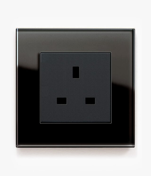 GIRA Esprit Black Glass plug socket
