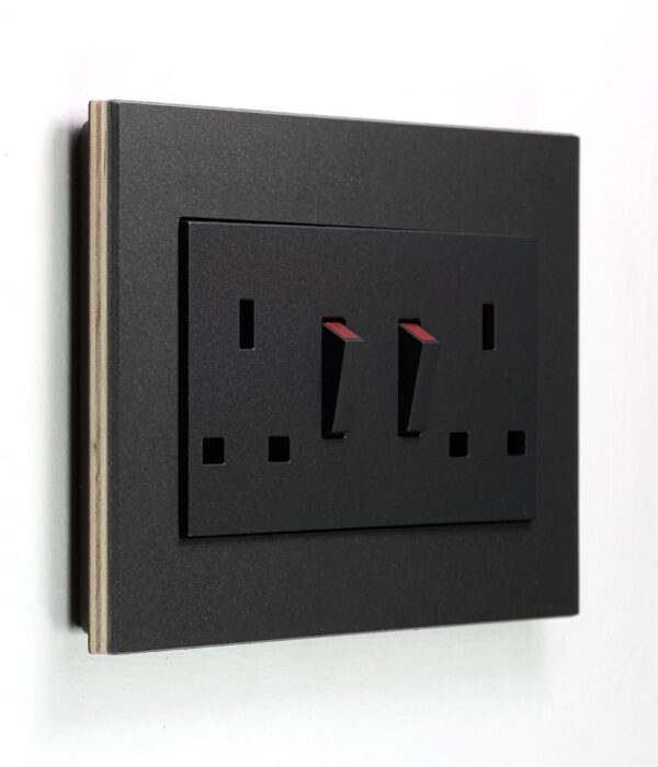 GIRA Esprit Linoleum Plywood Anthracite/Black socket