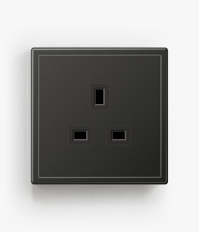 Jung LS990 Anthracite single socket