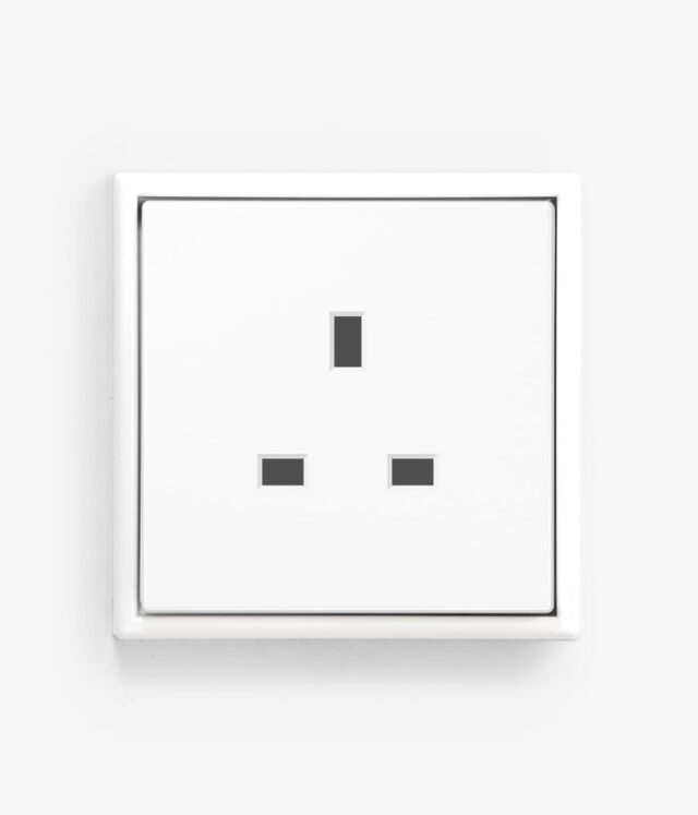 Jung LS 990 White Sockets