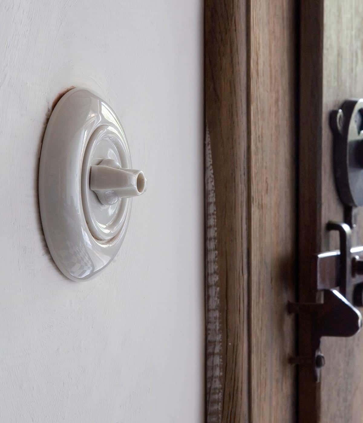 THPG Porcelain White Rotary